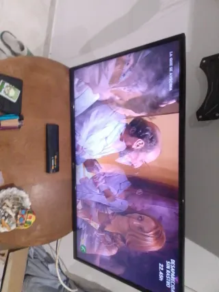 Smart TV 32 con mando, solo en persona!!!!