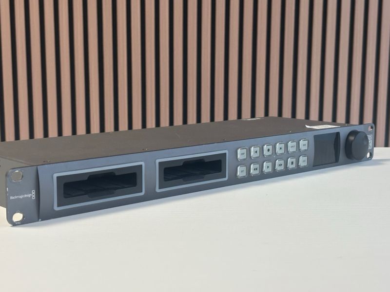 Blackmagic HyperDeck Studio 4K Grabadora SSD