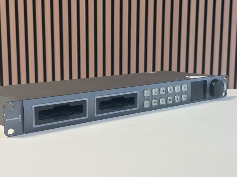 Blackmagic HyperDeck Studio 4K Grabadora SSD afbeelding 6