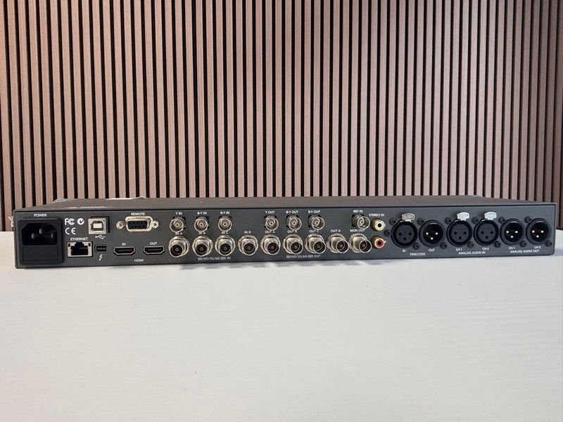 Blackmagic HyperDeck Studio 4K Grabadora SSD afbeelding 2