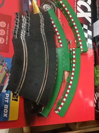 10 curvas y 10 bordes Scalextric 1/32