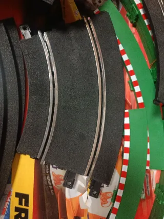 10 curvas y 10 bordes Scalextric 1/32