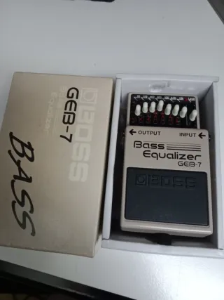 Pedal Boss GEB-7 Ecualizador Bajo