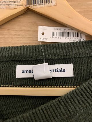 Jersey Amazon Essentials Verde