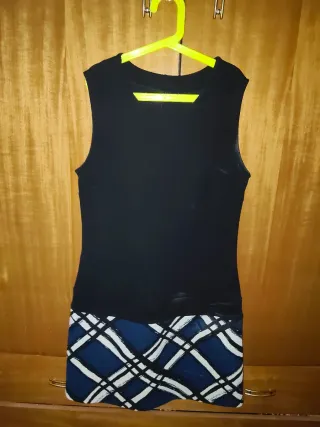 Lote 3 vestidos: rojo y negro