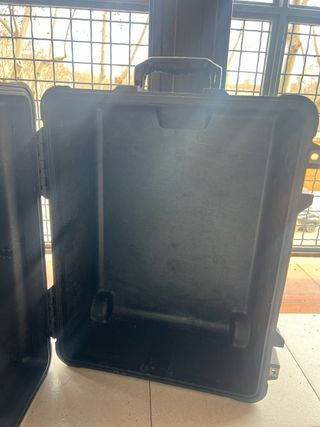 Funda Pelican 1560 Negra