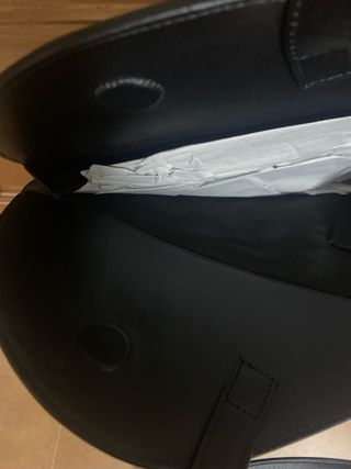 Bolso Corazón Piel Desigual Negro