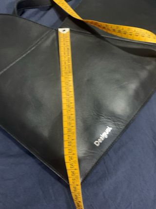 Bolso Corazón Piel Desigual Negro