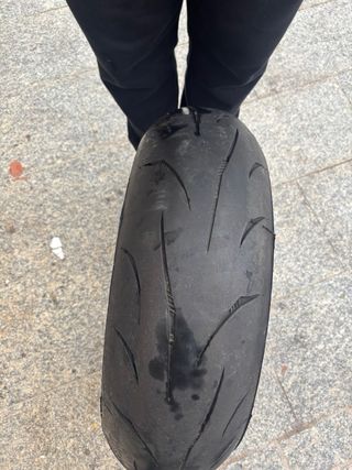 Neumático Mitas Trasero