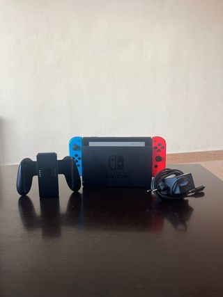 ¡IMPECABLE! Nintendo Switch Azul/Rojo Completa