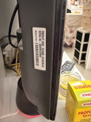 TV 45 pulgadas medidas 114 ancho x 70 altura.