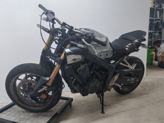 Honda CB 650R - Venda por peças