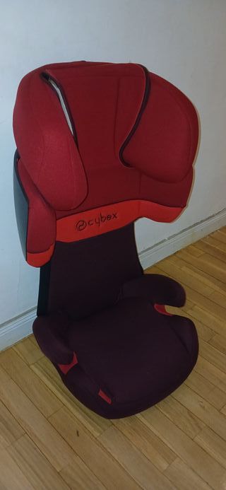 Silla de coche Cybex roja