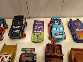 Coches Disney Pixar Metal Mattel  por unidad