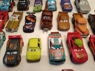 Coches Disney Pixar Metal Mattel  por unidad