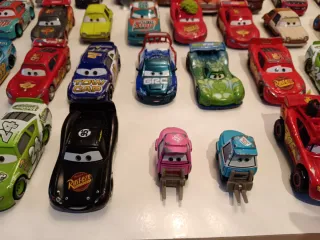 Coches Disney Pixar Metal Mattel  por unidad