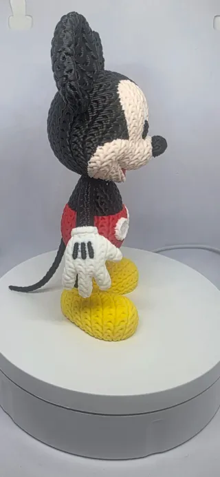​Figura Mickey Mouse Estilo Crochet / Punto - 15cm