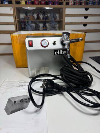 Mini compresor Elite para aerógrafo