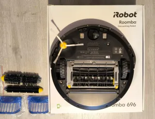 Robô Aspirador iRobot Roomba 696