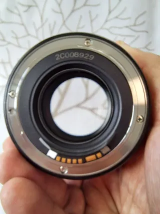 Objetivo Yongnuo 100 mm F2.0 Canon EF