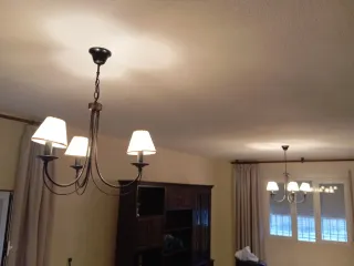 Lámparas de salón beige y negro