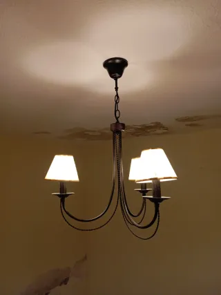 Lámparas de salón beige y negro