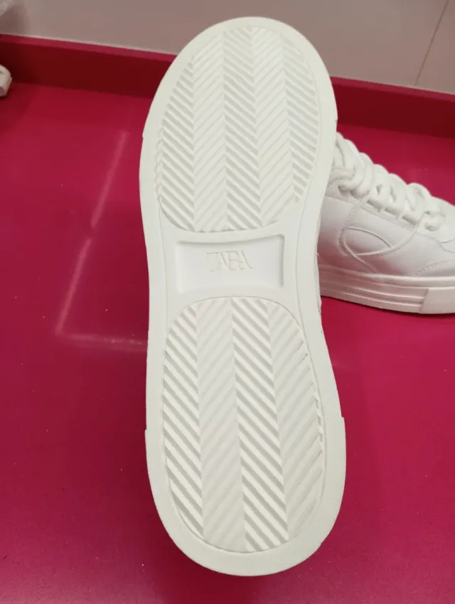 Zapatillas Zara Hombre Blancas