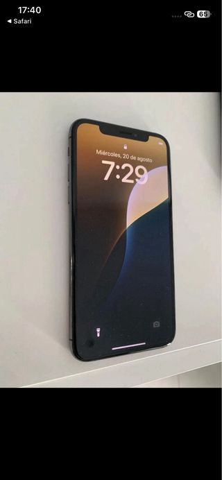 iPhone XS Negro/Dorado