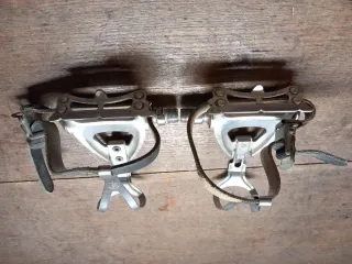 Pedales de bicicleta varios