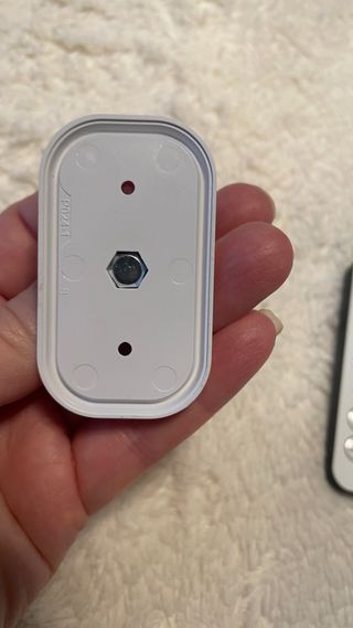 Foco LED Recargable con Imán y Mando