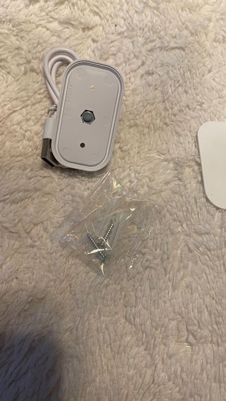 Foco LED Recargable con Imán y Mando