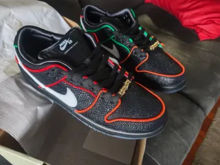 Nike SB Dunk Low Bronx Girls Skate