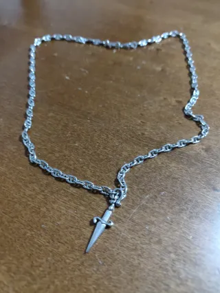 Collana Cesare Paciotti con pendente spada