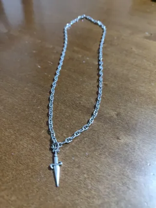 Collana Cesare Paciotti con pendente spada