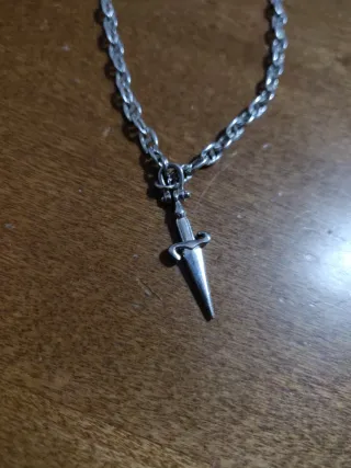 Collana Cesare Paciotti con pendente spada