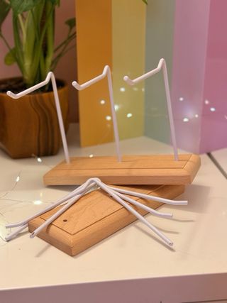 Espositore in legno e ferro nuovi