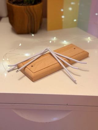 Espositore in legno e ferro nuovi