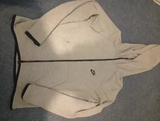 Sudadera Nike Tech Gris