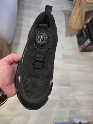 Zapatos de seguridad negros