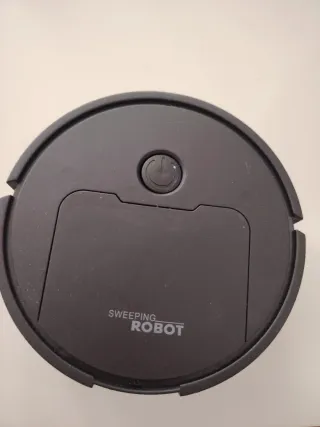 Robot aspirador negro