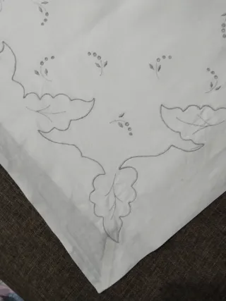 Sábana antigua cama 105 solo la sabana