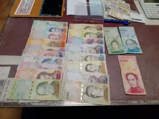 Lote de Billetes Venezolanos
