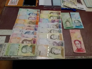 Lote de Billetes Venezolanos