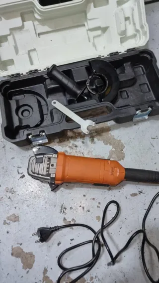 Amoladora Radial con Maletín