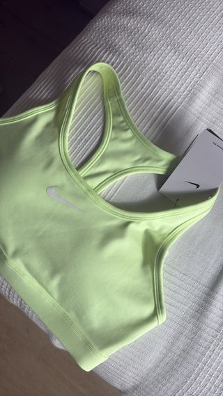 Top deportivo Nike verde neón
