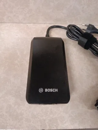 Cargador Bosch 2A