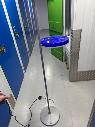 Lámpara de pie Metalarte vintage azul