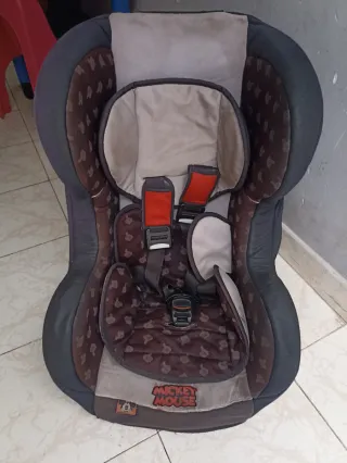 Silla de coche Mickey Mouse