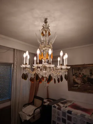 Gran lámpara de araña antigua