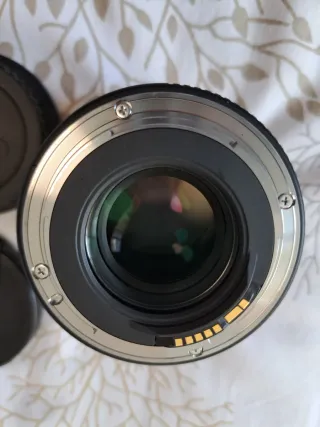 Objetivo Canon EF 100mm f/2 USM